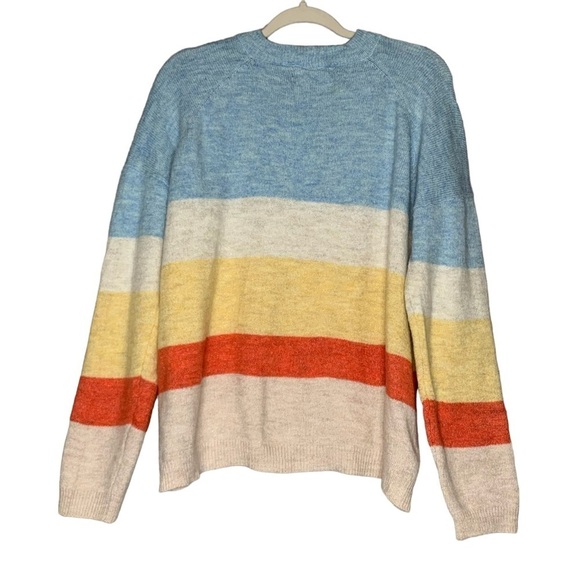 Urban outfitters rainbow striped sweater.‎ Size M - Picture 2 of 9